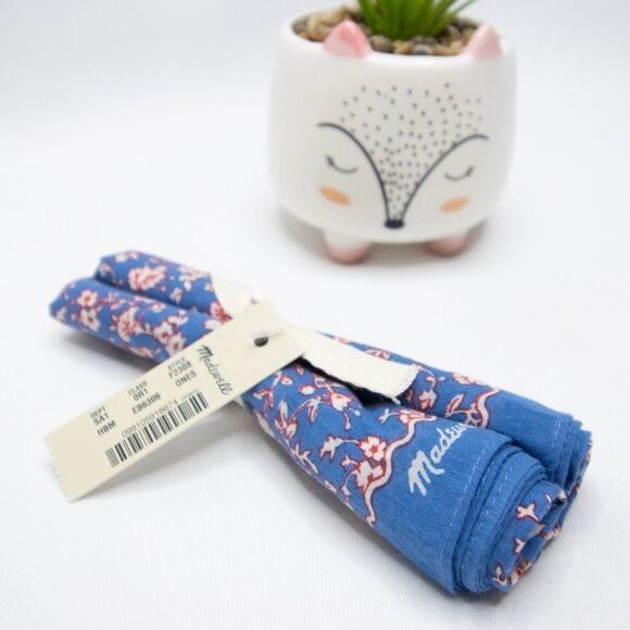 New!‎ Madewell Bandana: Hermitage Blue Multi - Picture 4 of 7